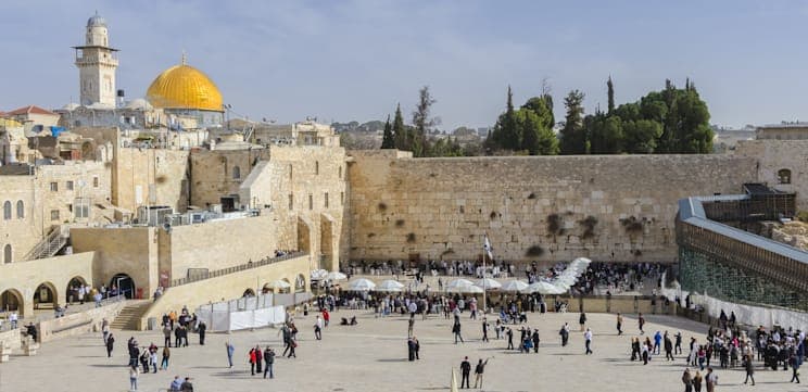 Klagemauer und Felsendom in Jerusalem