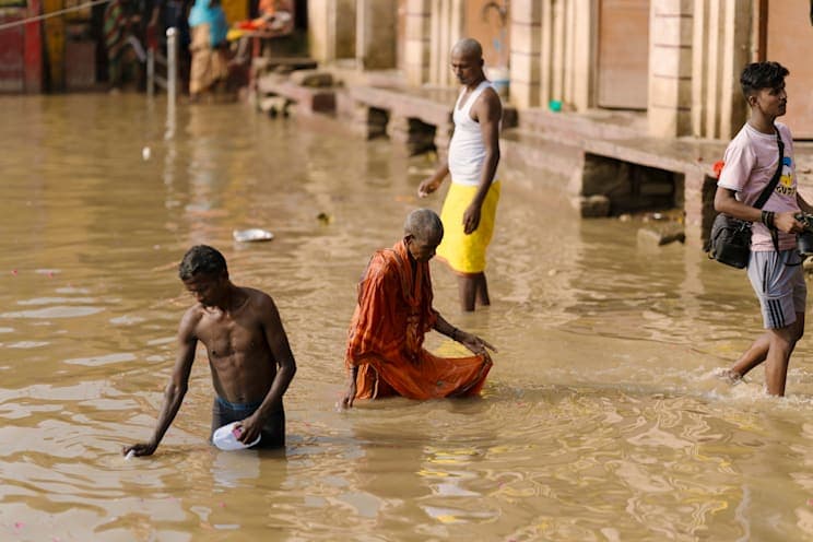 Reinigungsritual am Ganges
